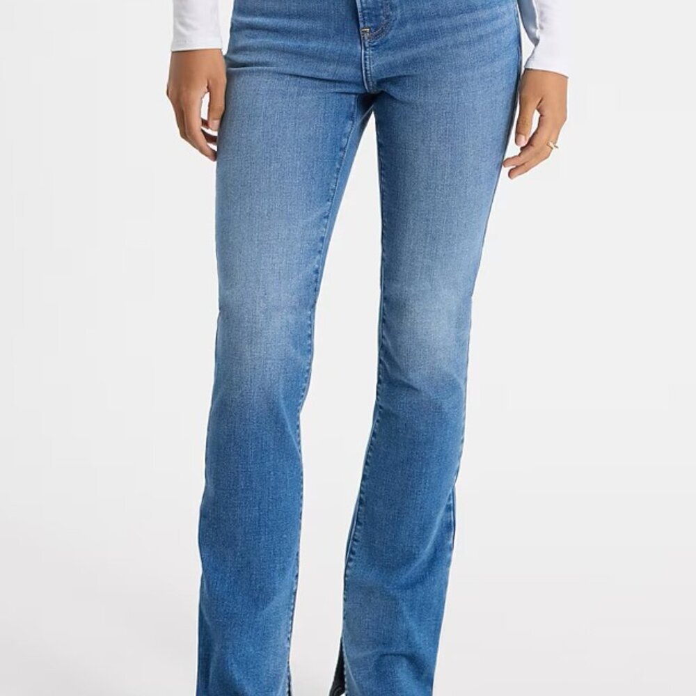 SOLD NWT Express Mid Rise Light Wash FlexX Skyscraper Jeans (Size L Reg) - Picture 10 of 11